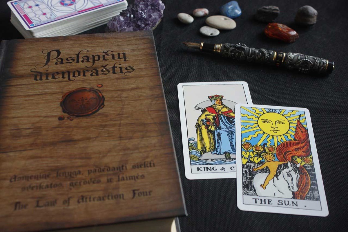 What Is Latin Tarot & How Do I Use It?