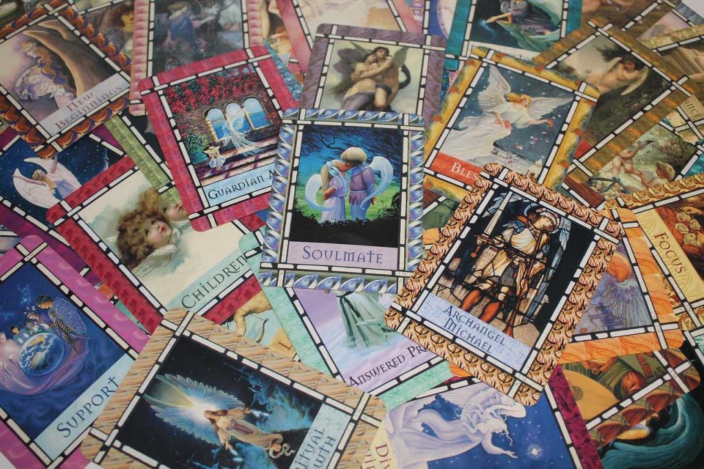 cartomancy spreads, cartomancy methods, cartomancy techniques
